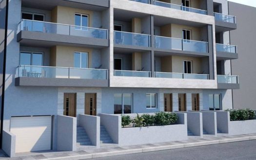 Maisonette sur un niveau à L-Iklin