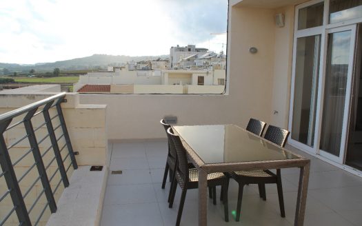 Duplex Appartement avec terrasse à Mosta