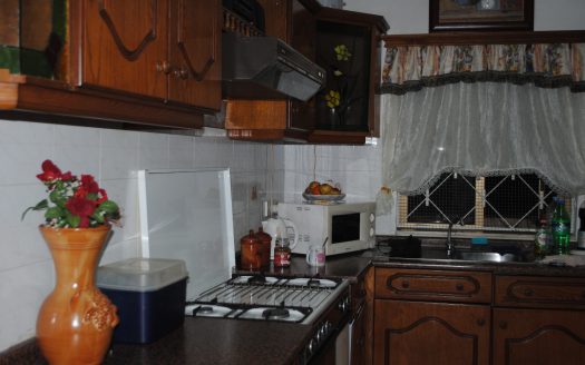 Maisonette sur un niveau à Fgura