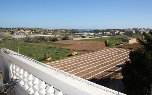 Maisons contemporaines à Mgarr