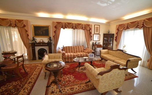 Maison de plain pied à Ta`L-ibrag