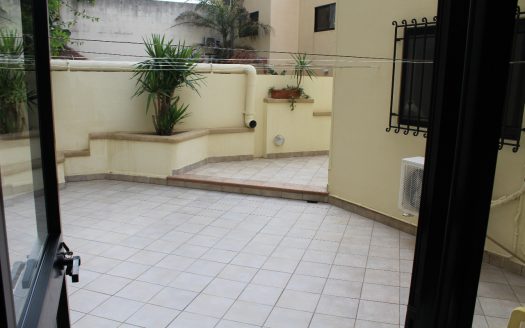 Maisonette sur un niveau à The Village
