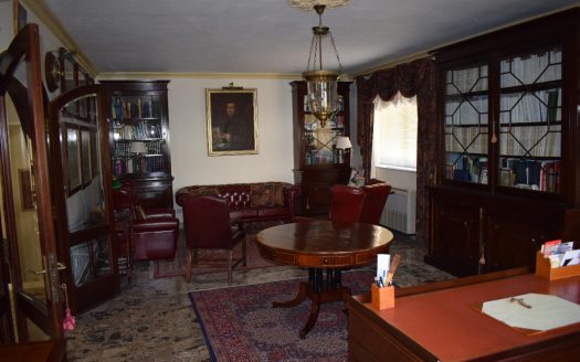 Villa mitoyenne à Madliena