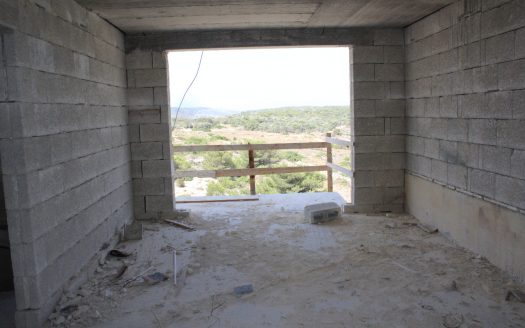 Duplex Appartement avec terrasse à Xemxija
