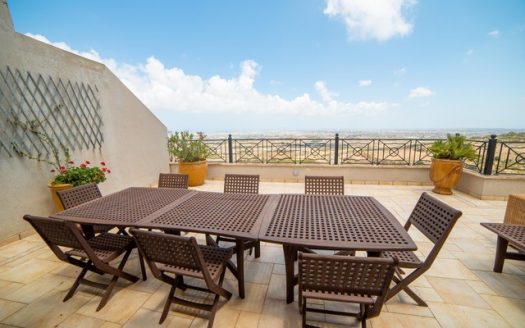 Appartement avec terrasse à Rabat