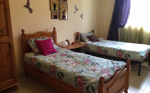 Maisonette sur un niveau à Madliena