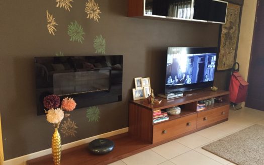 Maisonette sur un niveau à Madliena