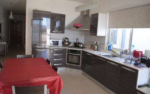 Appartement avec terrasse à Fgura