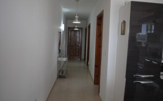 Appartement avec terrasse à Fgura