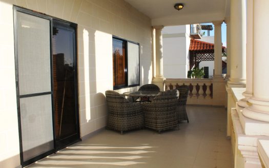 Villa mitoyenne à Birguma