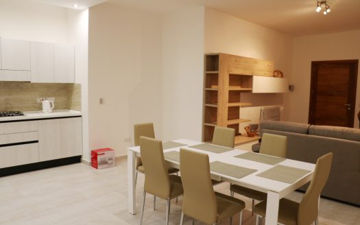 Maisonette sur un niveau à Swatar