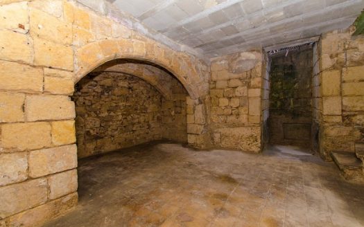 Maisonette sur un niveau à La Valette