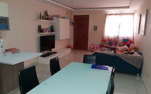 Maisonette sur un niveau à Bahrija
