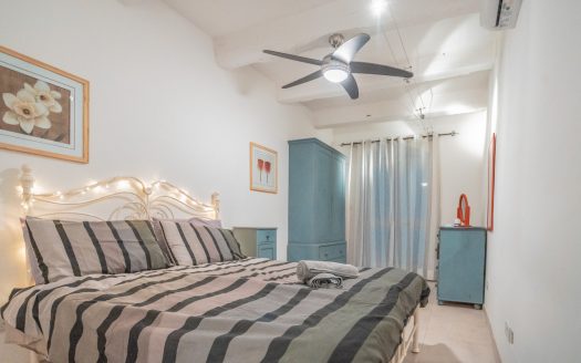 Maisonette sur un niveau à La Valette