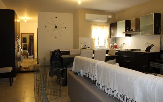 Appartement avec terrasse à Fgura