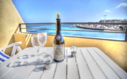 Appartement avec terrasse à Marsascala