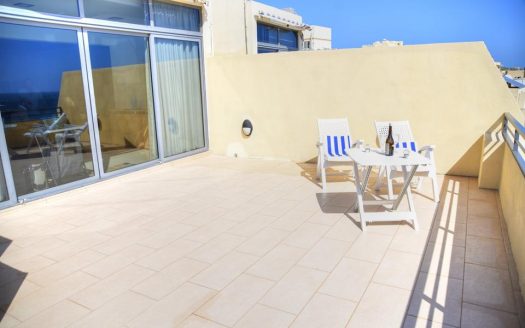 Appartement avec terrasse à Marsascala