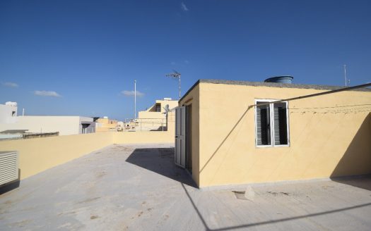 Maisonette sur un niveau à Zabbar